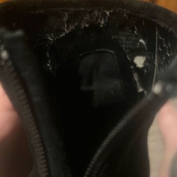 ✨Gianni Bini Schools Out Suede Peep Toe Black Sz 6 Bootie✨ - Picture 8 of 9